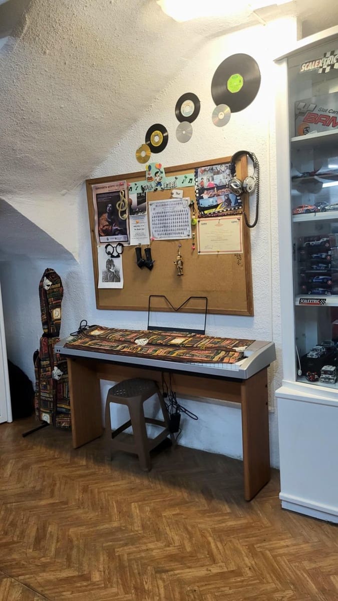 5 makuuhuone Rivitalo myytävänä paikassa San Juan de Alicante / Sant Joan d'Alacant mukana uima-altaan 
autotalli - 596 000 € (Ref: 9984973)