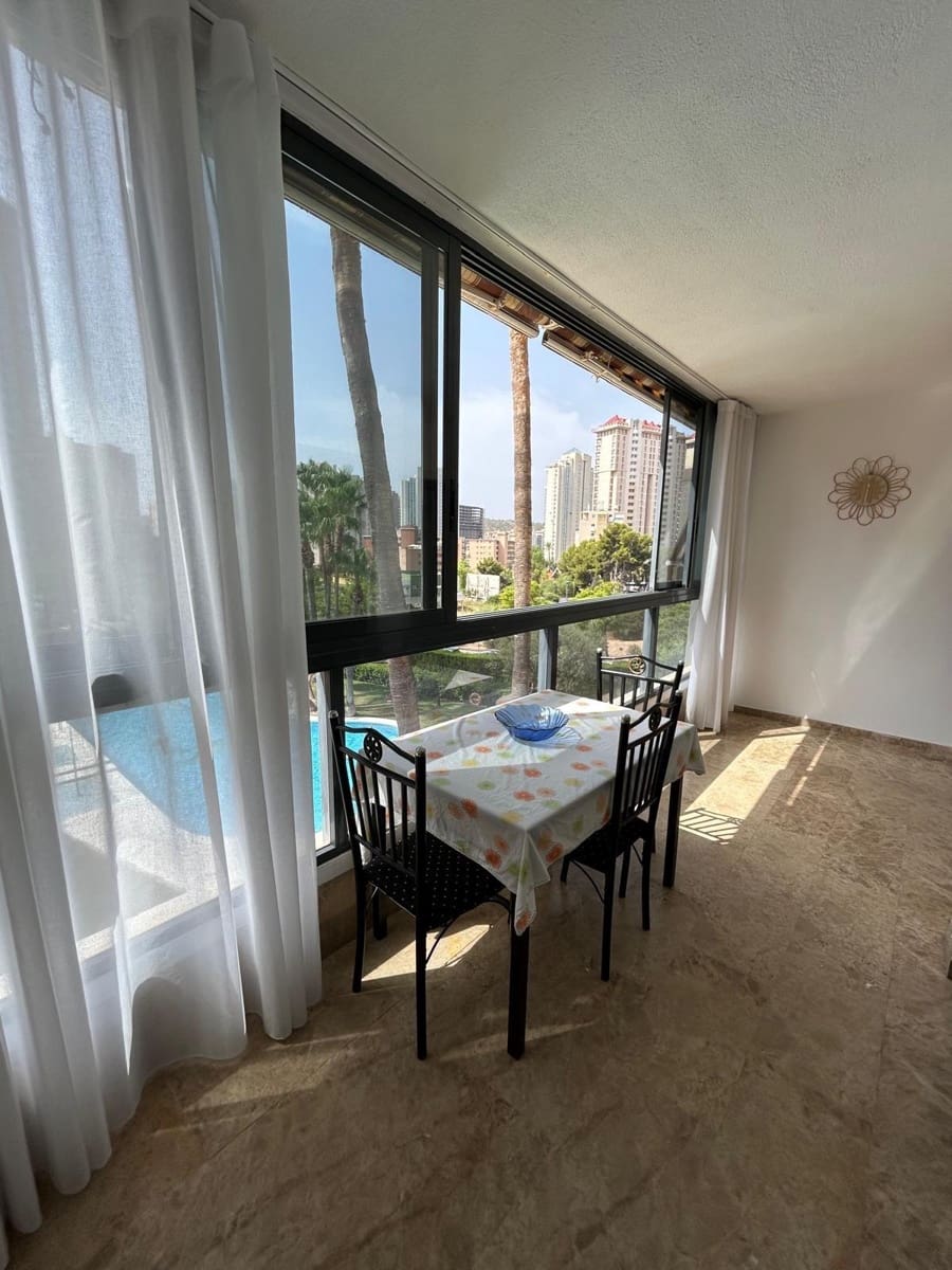 1 soverom Leilighet til leie i Benidorm - € 1 200 (Ref: 9986843)