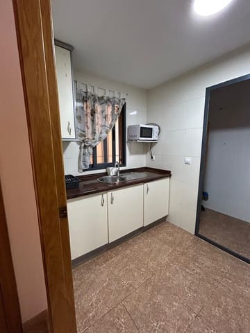 1 soverom Leilighet til leie i Benidorm - € 1 200 (Ref: 9986843)