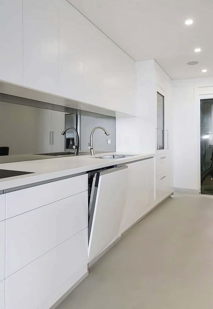 Apartamento de 2 habitaciones en Relleu en venta con piscina garaje - 165.000 € (Ref: 9986846)