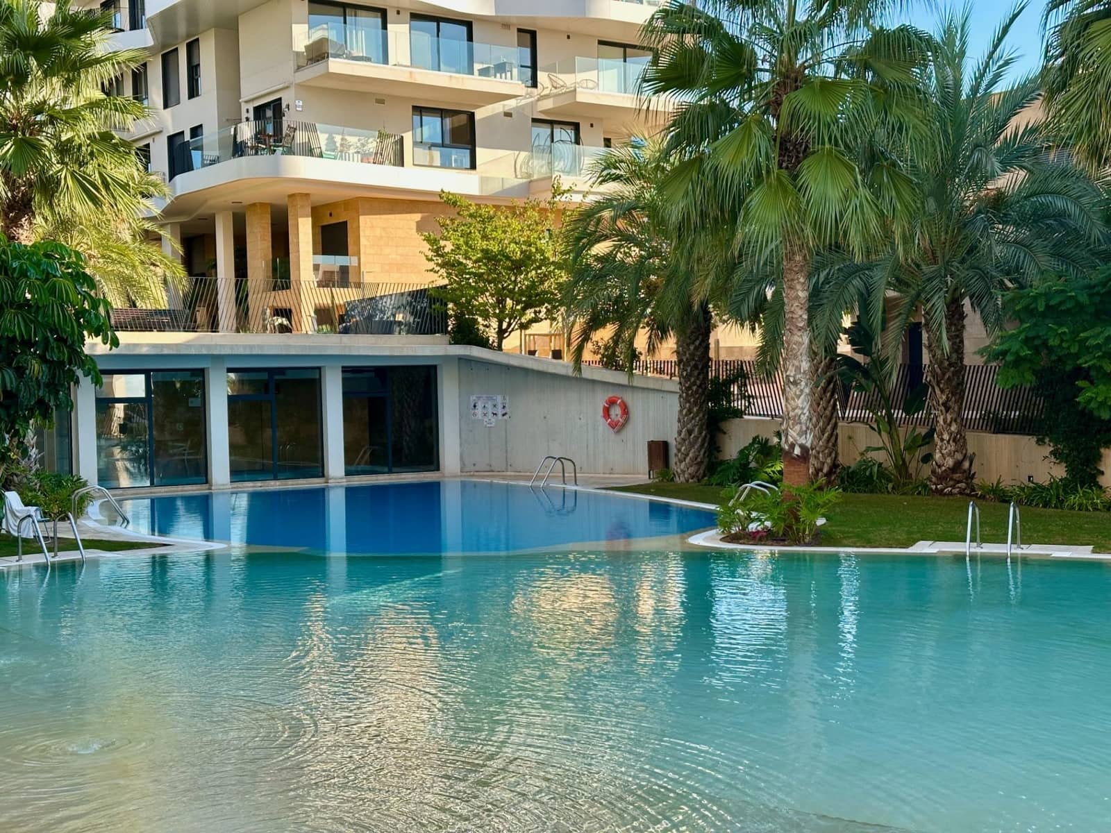 3 bedroom Apartment for rent in La Villajoyosa / Vila Joiosa with pool - € 2,400 (Ref: 9995776)