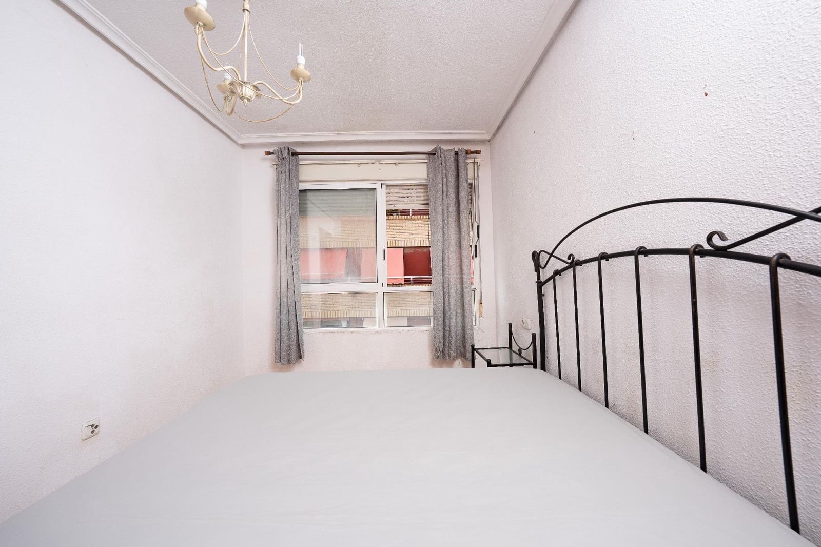 Estudio de 1 habitación en Alicante / Alacant ciudad en venta - 110.000 € (Ref: 9997105)