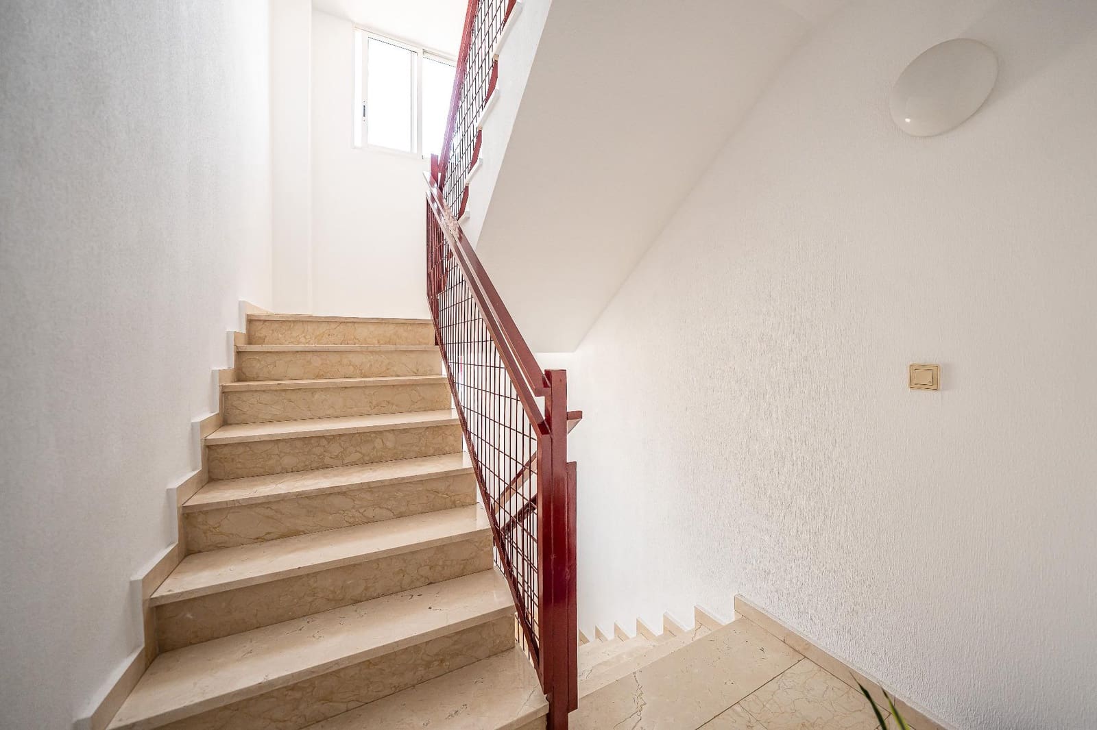 Estudio de 1 habitación en Alicante / Alacant ciudad en venta - 110.000 € (Ref: 9997105)