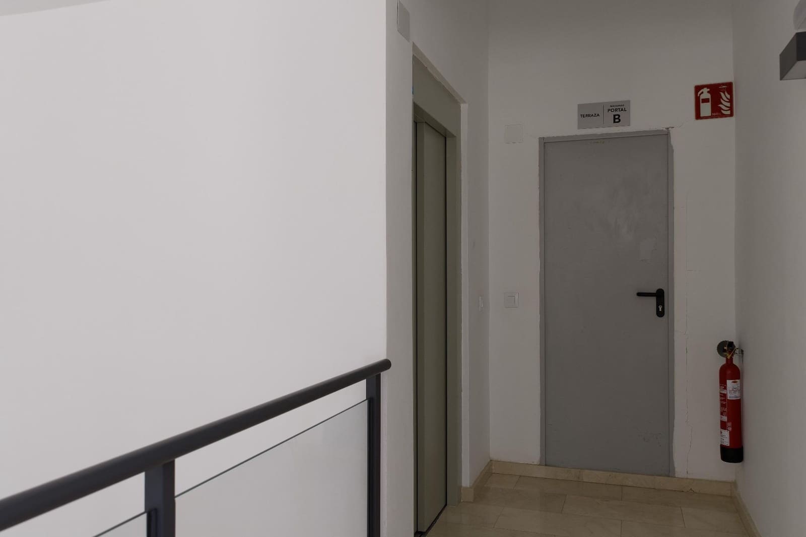 Apartamento en Dénia en venta con piscina - 225.000 € (Ref: 9997106)