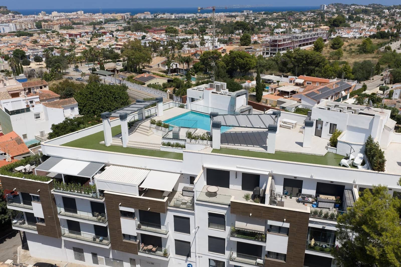 Apartamento en Dénia en venta con piscina - 225.000 € (Ref: 9997106)