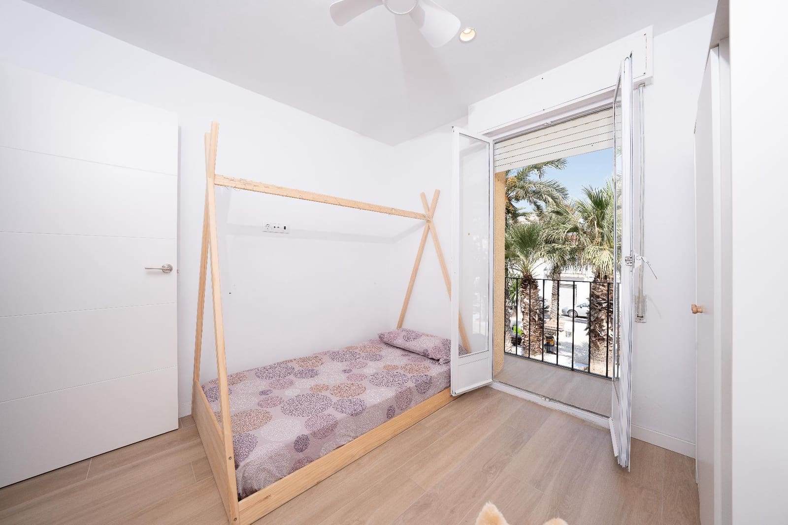 2 slaapkamer Appartement te koop in Elche / Elx - € 240.000 (Ref: 9998790)
