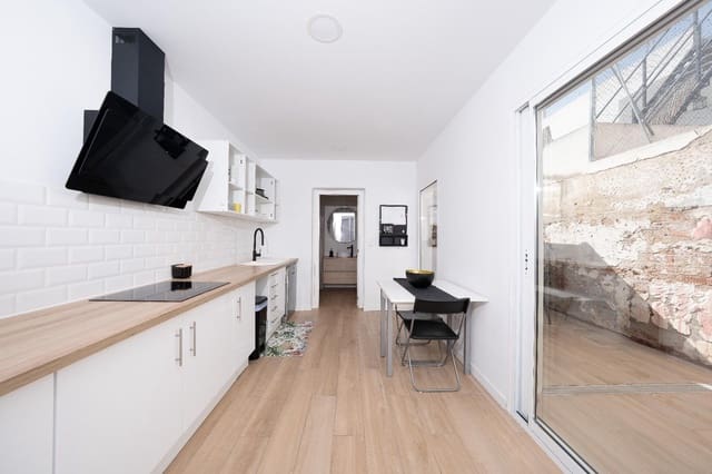 2 slaapkamer Appartement te koop in Elche / Elx - € 240.000 (Ref: 9998790)