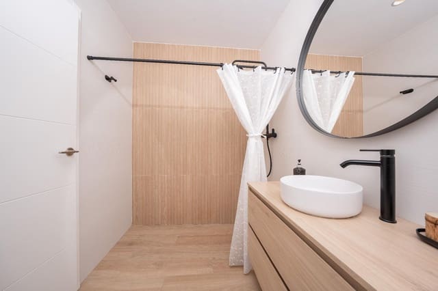 2 slaapkamer Appartement te koop in Elche / Elx - € 240.000 (Ref: 9998790)