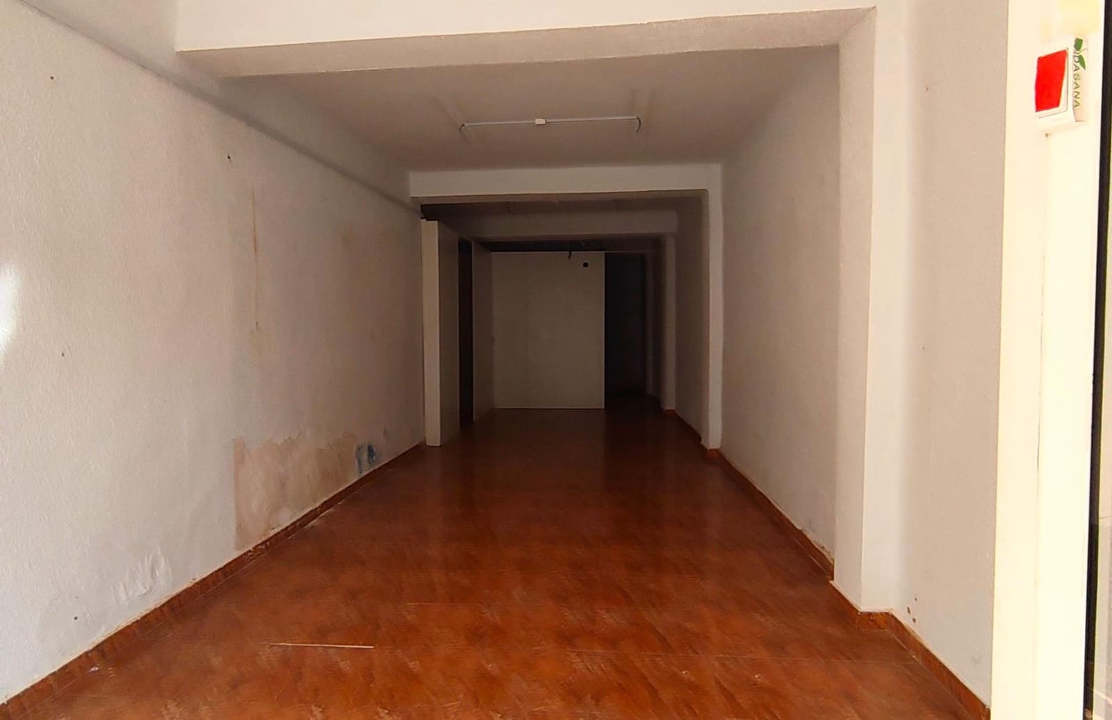 Local Commercial à louer à Elche / Elx - 400 € (Ref: 9998791)