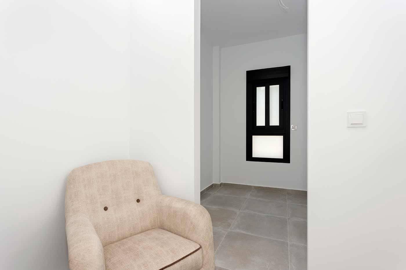 3 sypialnia Willa na sprzedaż w Daya Nueva z basenem garażem - 453 000 € (Ref: 9999606)