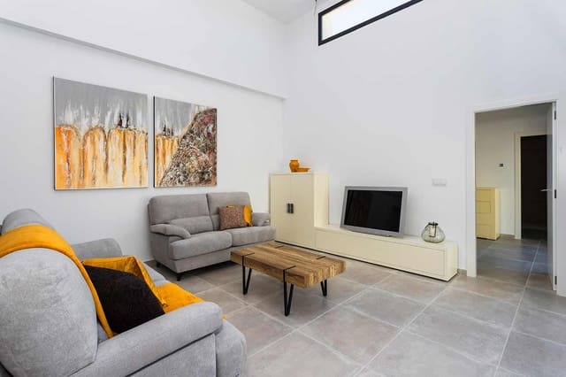 3 sypialnia Willa na sprzedaż w Daya Nueva z basenem garażem - 453 000 € (Ref: 9999606)