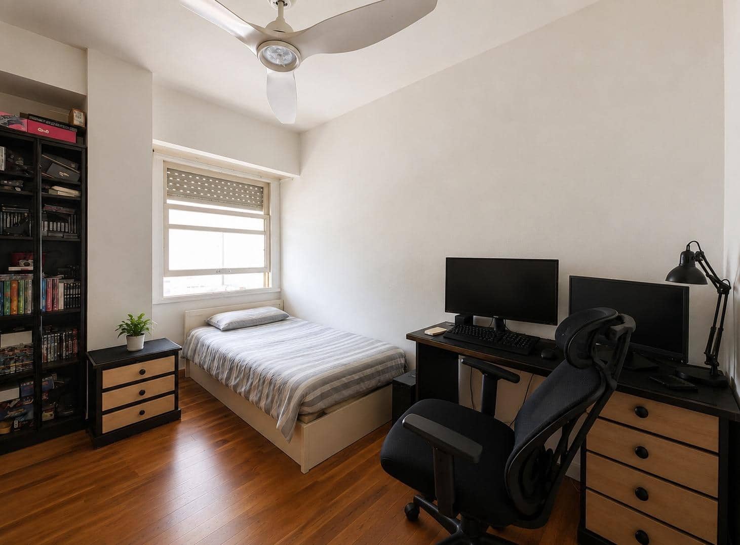 2 soveværelse Lejlighed til salg i Alicante by med garage - € 341.000 (Ref: 9999607)
