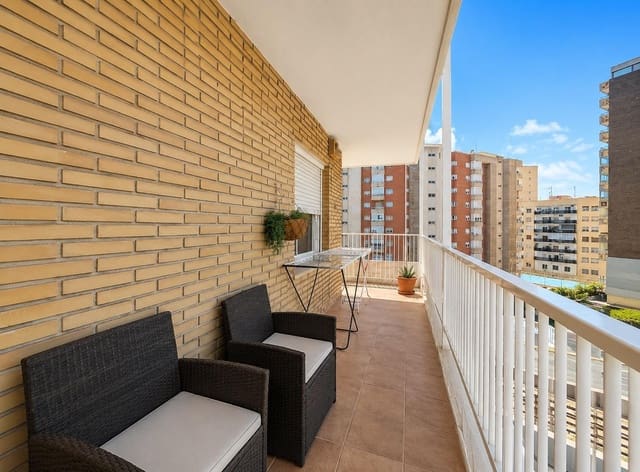 2 soveværelse Lejlighed til salg i Alicante by med garage - € 341.000 (Ref: 9999607)