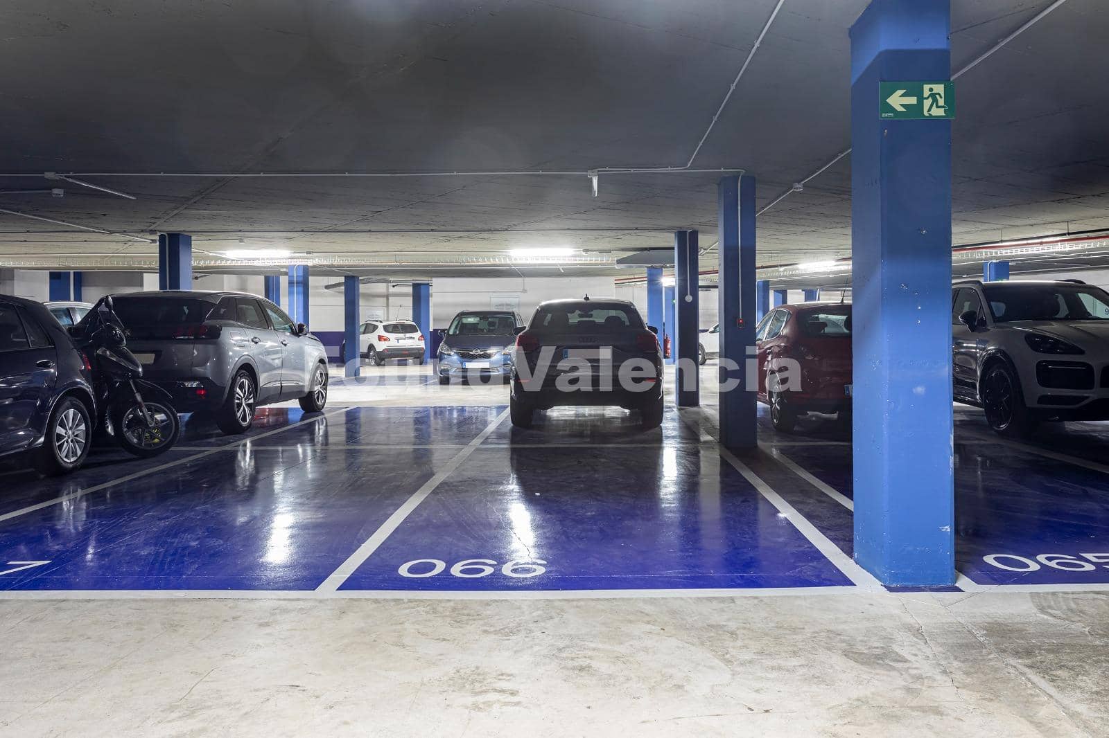 2 bedroom Apartment for sale in Valencia city with pool garage - € 430,000 (Ref: 10145307)