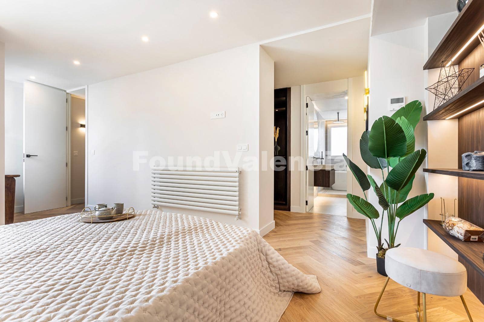 3 quarto Apartamento para venda em Valencia cidade com garagem - 1 690 000 € (Ref: 10145310)