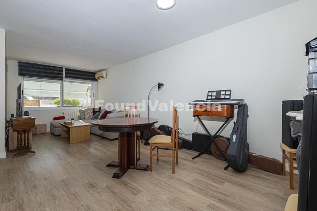 5 Zimmer Villa zu verkaufen in L'Eliana - 480.000 € (Ref: 10145311)