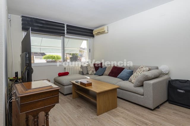 5 Zimmer Villa zu verkaufen in L'Eliana - 480.000 € (Ref: 10145311)