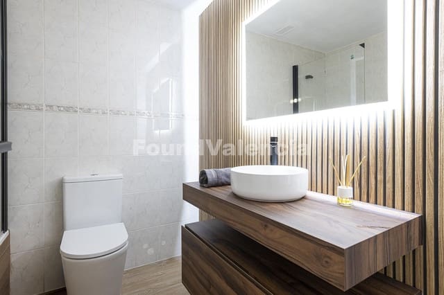 5 Zimmer Villa zu verkaufen in L'Eliana - 480.000 € (Ref: 10145311)