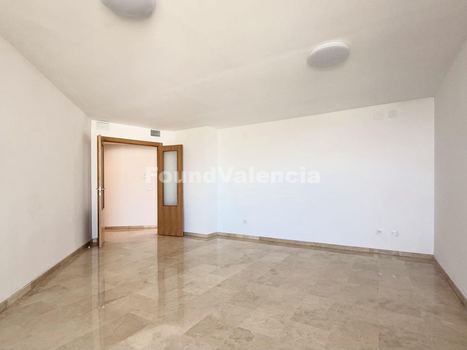 4 soveværelse Lejlighed til salg i Valencia by med swimmingpool garage - € 685.000 (Ref: 10145314)