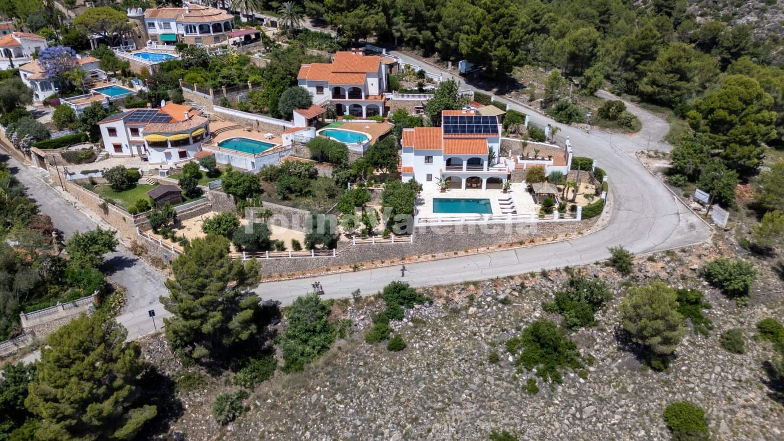 Chalet de 5 habitaciones en Oliva en venta con piscina - 1.250.000 € (Ref: 10145315)