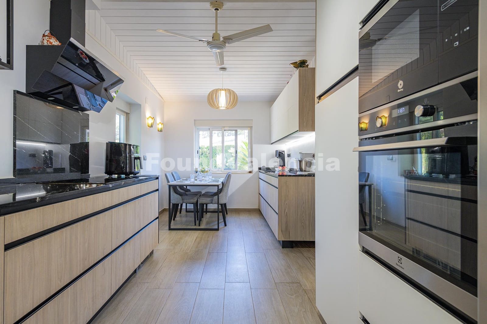 4 soveværelse Villa til salg i Naquera med swimmingpool garage - € 565.000 (Ref: 10145317)