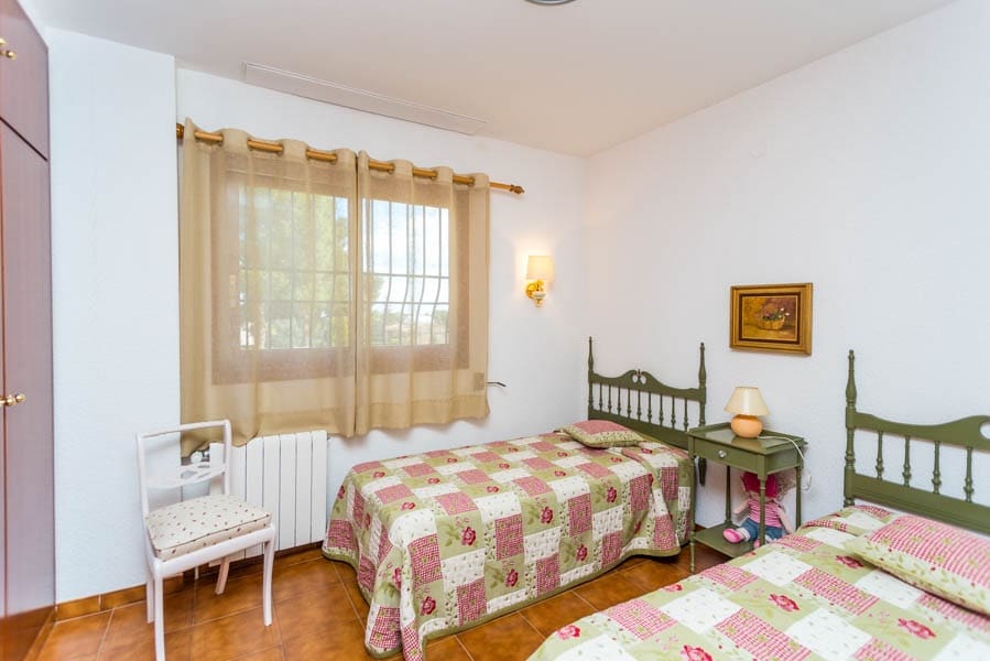 3 soveværelse Villa til salg i Torrent - € 669.000 (Ref: 4439971)