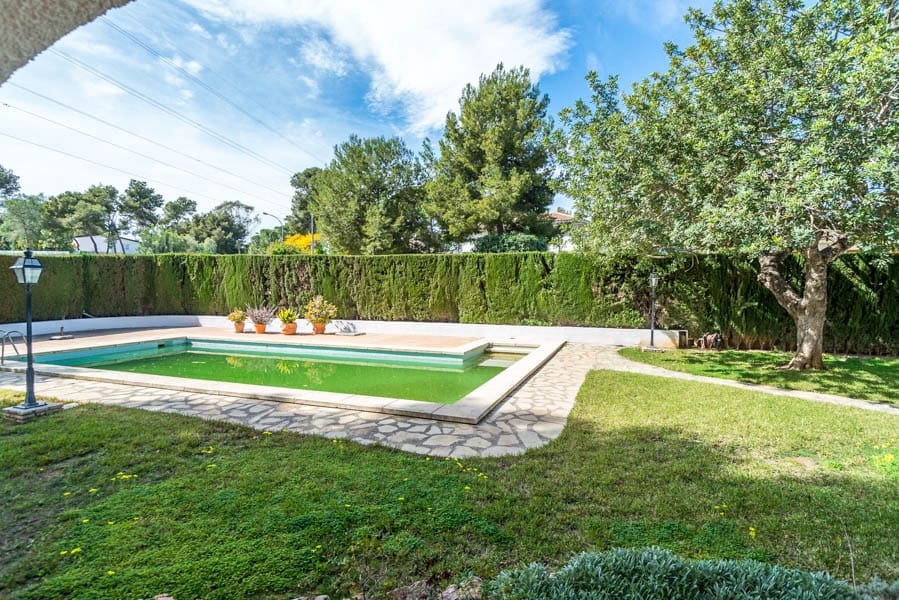 3 soveværelse Villa til salg i Torrent - € 669.000 (Ref: 4439971)