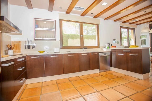 5 soverom Villa til salgs i Xàtiva - € 965 000 (Ref: 4440000)