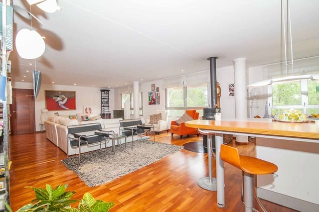 4 bedroom Villa for sale in Gandia - € 595,000 (Ref: 4440011)