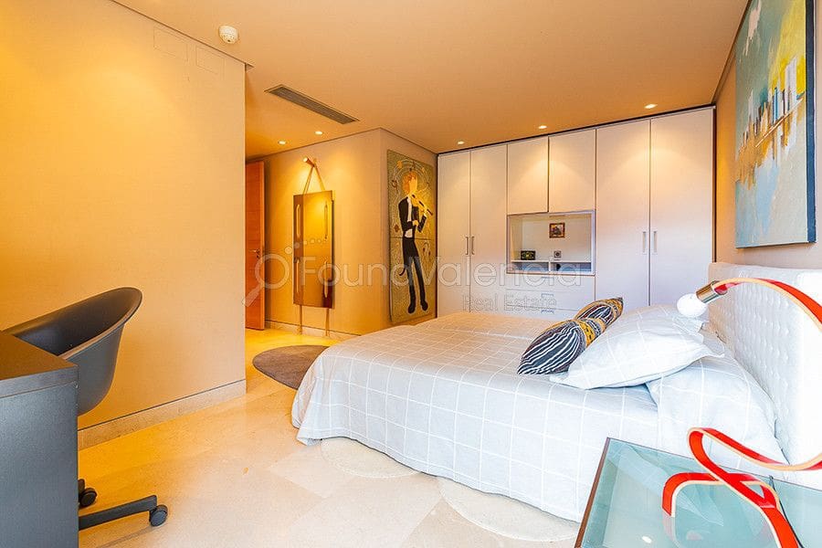 4 soverom Villa til salgs i Torrent - € 1 200 000 (Ref: 4440094)