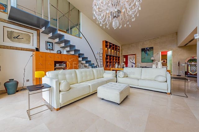 4 soverom Villa til salgs i Torrent - € 1 200 000 (Ref: 4440094)