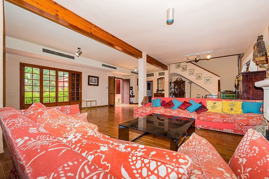 8 soveværelse Villa til salg i Godella - € 1.350.000 (Ref: 4440130)