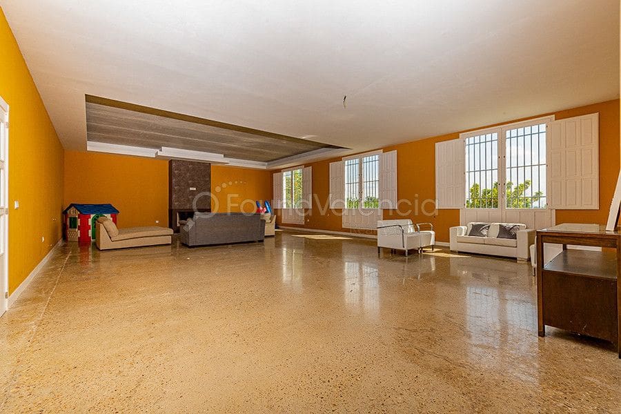 6 soveværelse Villa til salg i Godelleta - € 1.700.000 (Ref: 4949731)