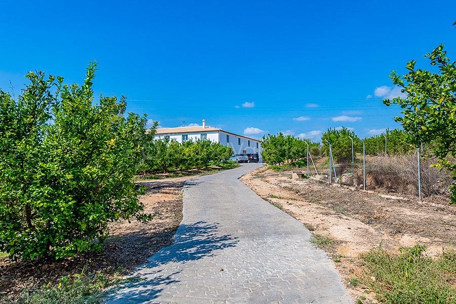 6 soveværelse Villa til salg i Godelleta - € 1.700.000 (Ref: 4949731)