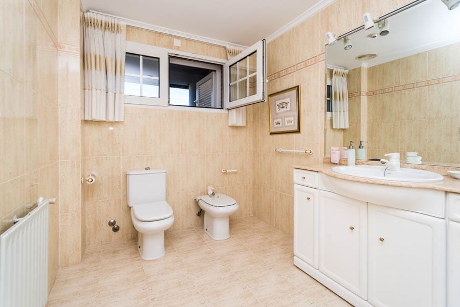 5 soveværelse Villa til salg i L'Eliana - € 1.100.000 (Ref: 5199827)