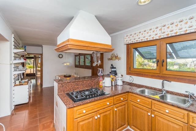 4 soverom Villa til salgs i Torrent - € 1 200 000 (Ref: 5199828)