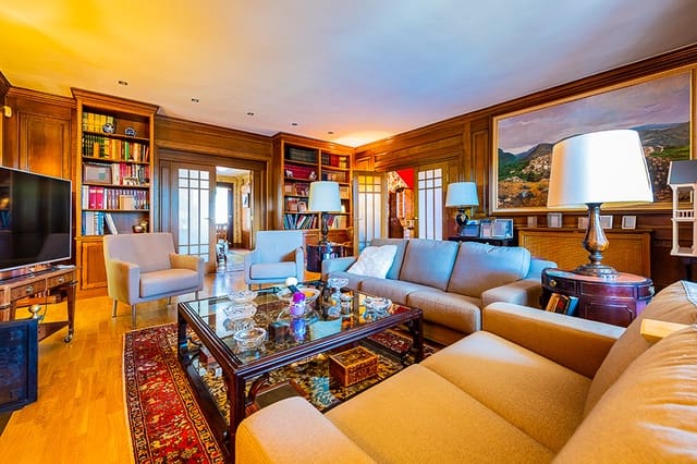 6 bedroom Villa for sale in Rocafort - € 1,600,000 (Ref: 5199850)