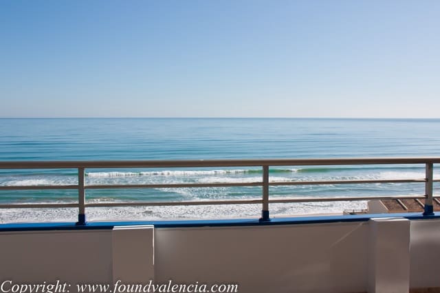 2 bedroom Apartment for sale in Tavernes de la Valldigna - € 285,000 (Ref: 5199885)