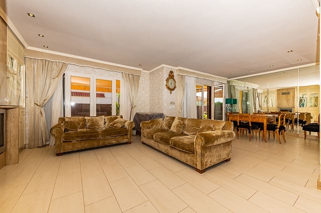 3 soveværelse Villa til salg i Chilches - € 540.000 (Ref: 5199932)