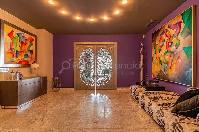 5 bedroom Apartment for sale in Valencia city - € 2,100,000 (Ref: 5199978)