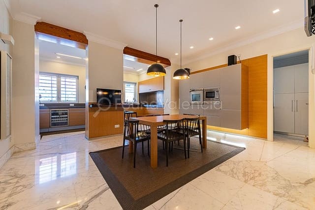 7 soveværelse Villa til salg i Valencia by - € 3.900.000 (Ref: 5199983)