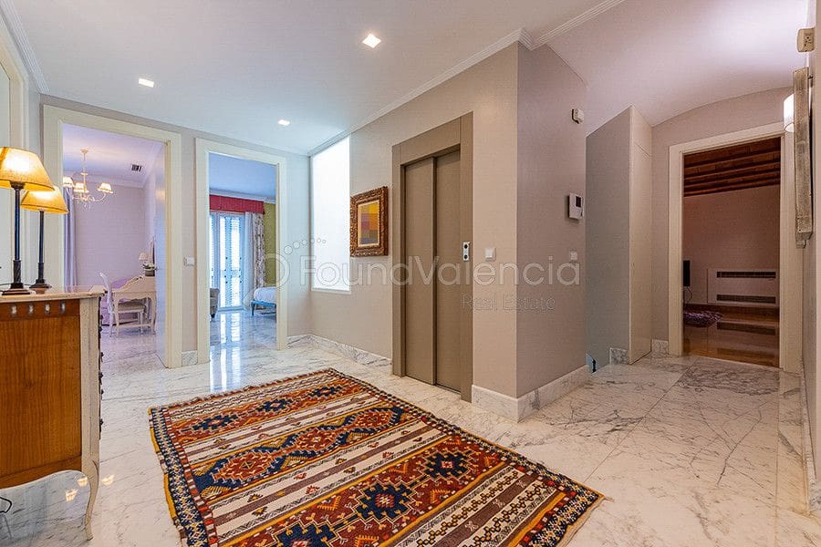 7 soveværelse Villa til salg i Valencia by - € 3.900.000 (Ref: 5199983)