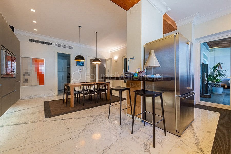 7 soveværelse Villa til salg i Valencia by - € 3.900.000 (Ref: 5199983)