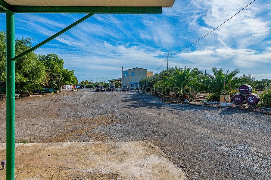 6 bedroom Villa for sale in Sagunto / Sagunt - € 975,000 (Ref: 6379416)