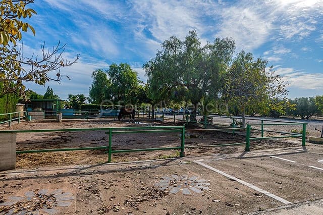 6 bedroom Villa for sale in Sagunto / Sagunt - € 975,000 (Ref: 6379416)