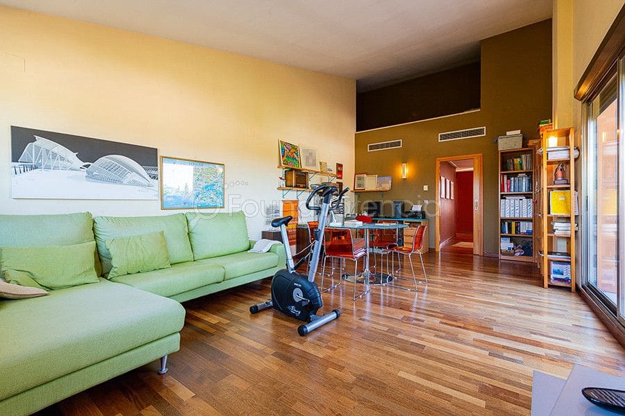 4 soveværelse Villa til salg i L'Alcudia - € 550.000 (Ref: 6379428)