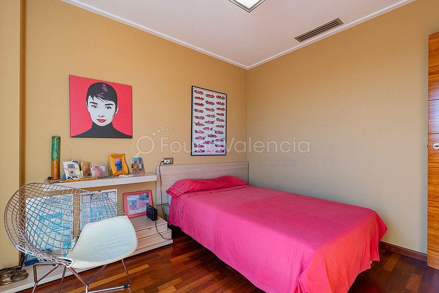 4 soveværelse Villa til salg i L'Alcudia - € 550.000 (Ref: 6379428)