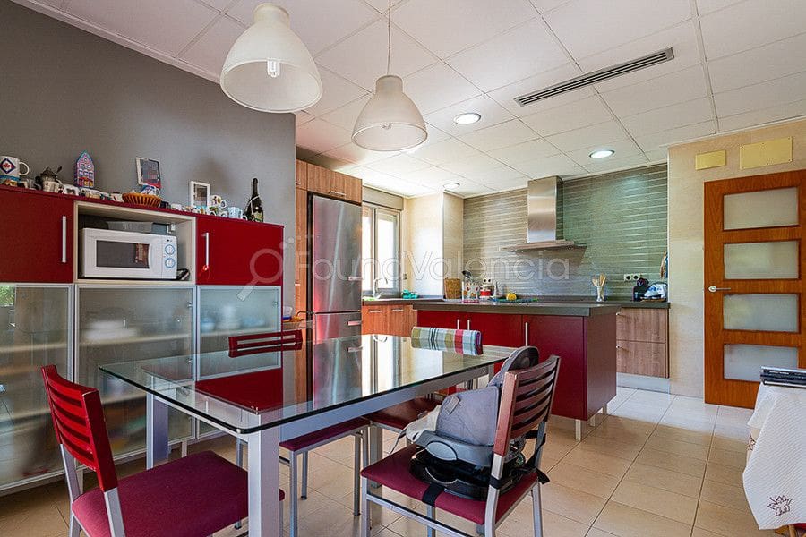 4 soveværelse Villa til salg i L'Alcudia - € 550.000 (Ref: 6379428)