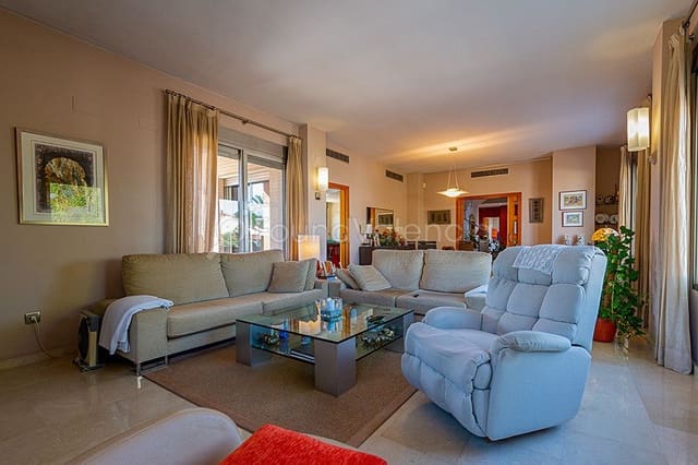 4 bedroom Villa for sale in L'Alcúdia - € 550,000 (Ref: 6379428)