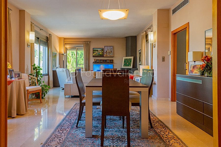 4 soveværelse Villa til salg i L'Alcudia - € 550.000 (Ref: 6379428)